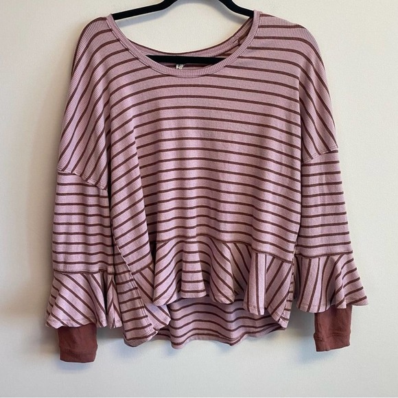 Free People Striped Pink Peplum Hem Long Sleeve Tee Size Small - Picture 1 of 6